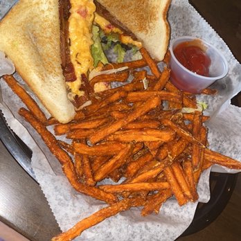 Station 31 Kitchen - BLT add fried green tomatoes and pimento cheese. Sweet potato fries as the side! - Chicken Wings Near Me - Chelsea, Alabama Station 31 Kitchen - BLT add fried green tomatoes and pimento cheese. Sweet potato fries as the side! - Chicken Wings Near Me - Chelsea, Alabama