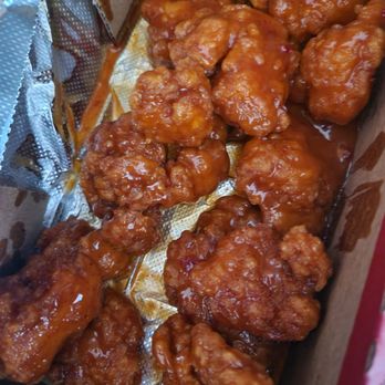 Barro's Pizza - Boneless wings - Pizza Near Me - Litchfield Park, Arizona Barro's Pizza - Boneless wings - Pizza Near Me - Litchfield Park, Arizona