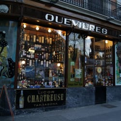 Queviures Múrria
