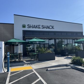 Shake Shack Huntington Beach - Burgers Near Me - Huntington Beach, California Shake Shack Huntington Beach - Burgers Near Me - Huntington Beach, California