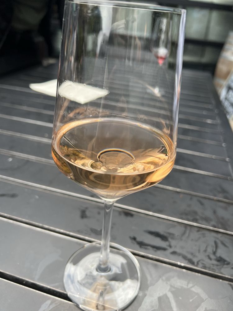 Potek Winery Logo