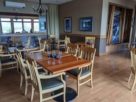The Schooner Restaurant by null