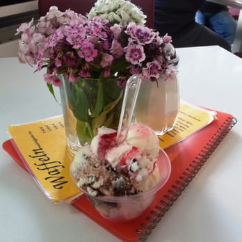 Coco Beach - Schöne Tischdeko - Ice Cream & Frozen Yogurt Near Me - Berlin, BE Coco Beach - Schöne Tischdeko - Ice Cream & Frozen Yogurt Near Me - Berlin, BE