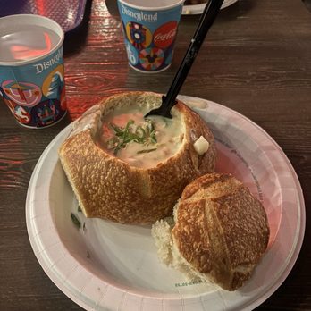 Aunt Cass Café - San Fransokyo Clam Chowder - American Near Me - Anaheim, California