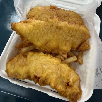 Mililani Restaurant - Fish and fries - Hawaiian Near Me - Mililani, Hawaii