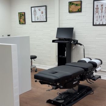 Capital Chiropractic - Chiropractor in Sacramento, CA - Chiropractors Near Me - Arden-Arcade, California