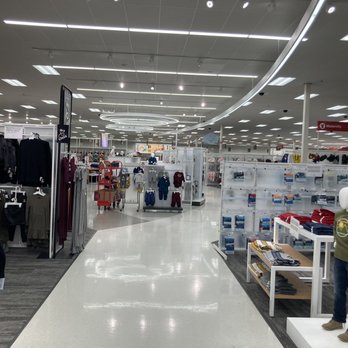 Target - Department Stores Near Me - Paso Robles, California
