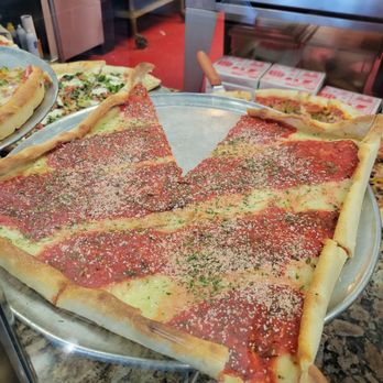 Little Nicky's - Pizza Near Me - Douglassville, Pennsylvania Little Nicky's - Pizza Near Me - Douglassville, Pennsylvania
