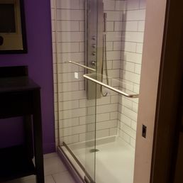 5x8' bathroom looks great.