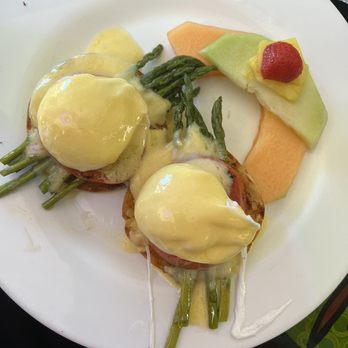 Blue Heaven - Veggie Benedict - Breakfast & Brunch Near Me - Key West, Florida