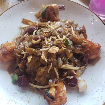 Bone Kettle - Noodles with Chinese sausage - Breakfast & Brunch Near Me - Pasadena, California