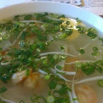 Du-za Mi-ha - zupa z krewetkami z makaronem bun - Vietnamese Near Me - Warsaw, MZ Du-za Mi-ha - zupa z krewetkami z makaronem bun - Vietnamese Near Me - Warsaw, MZ