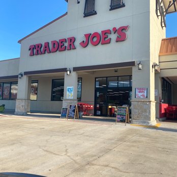 Trader Joe's - Front of the store - Grocery Near Me - Dallas, Texas Trader Joe's - Front of the store - Grocery Near Me - Dallas, Texas