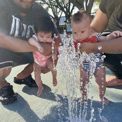 Apollo Beach Skate Park - Water fountains