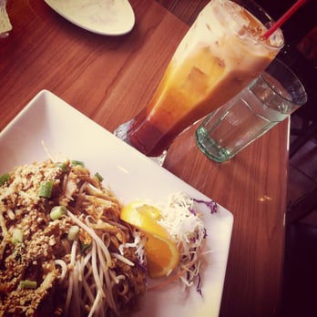 Thai Paradise - Thai Near Me - Folsom, California Thai Paradise - Thai Near Me - Folsom, California