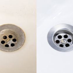 Gleam Maids - Before and after deep tub clean to remove calcium and grime.