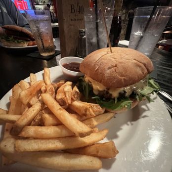 Back 40 - Tried their new seasonal burger. It had mushrooms, Dijon, aioli, arugula on a chibatta roll. - Comfort Food Near Me - North Kingstown, Rhode Island