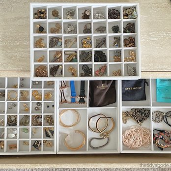 The Tidy Abode - Organized Jewelry Drawer - Home Organization Near Me The Tidy Abode - Organized Jewelry Drawer - Home Organization Near Me