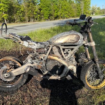 Garcia Moto Bmw Indian Ktm Motomorini Ducati - Motorcycle Gear Near Me - Raleigh, North Carolina