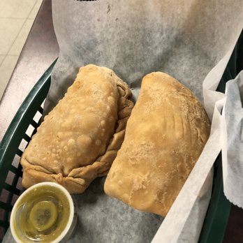 Quetzal Super Bread - Empanadas de queso. Please, have them! - Cuban Near Me - Stuart, Florida Quetzal Super Bread - Empanadas de queso. Please, have them! - Cuban Near Me - Stuart, Florida