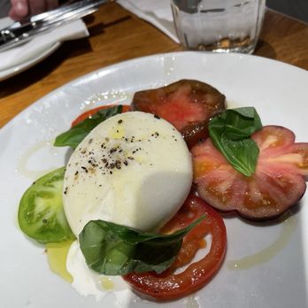 Sugo Pasta - Burrata - Italian Near Me - Glasgow, GLG Sugo Pasta - Burrata - Italian Near Me - Glasgow, GLG