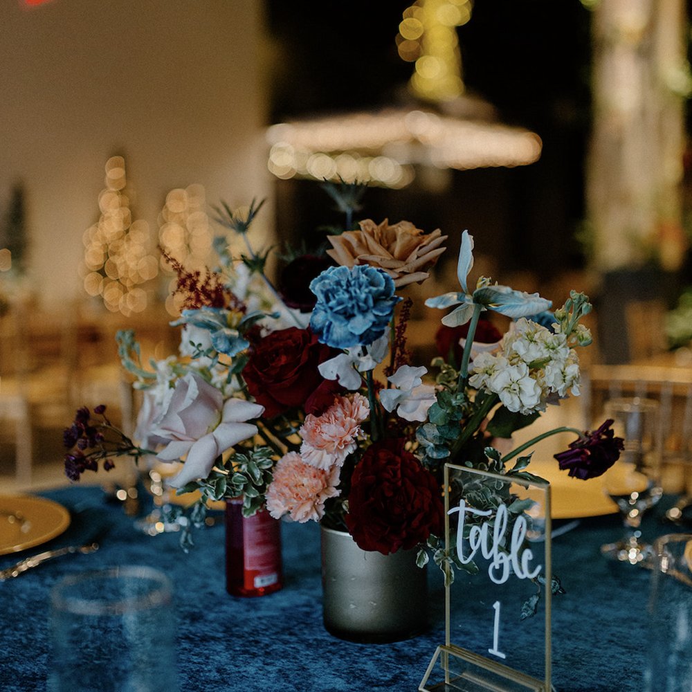 Flower Palette - Low centerpiece - Florists Near Me - Annandale, Virginia Flower Palette - Low centerpiece - Florists Near Me - Annandale, Virginia