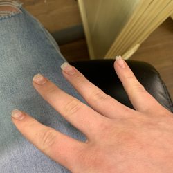 TL Nails