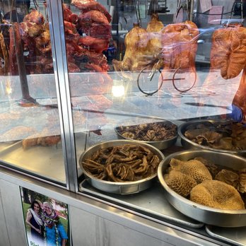 Chun's Meat Market - Nothing looks appetizing - Barbeque Near Me - Honolulu, Hawaii