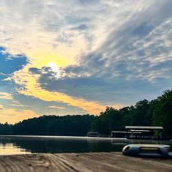 Little Creek RV & Tiny Home Resort - Sunrises at the dock