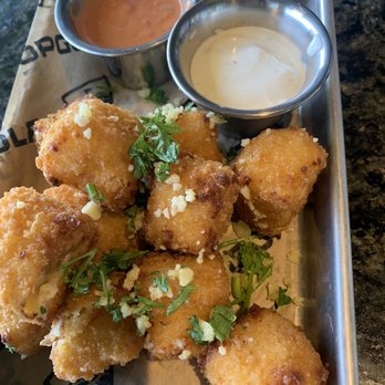 Topgolf - Mac and cheese bites - Golf Near Me - Holtsville, New York Topgolf - Mac and cheese bites - Golf Near Me - Holtsville, New York