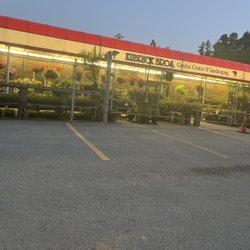 Kubrick Brothers Garden Center