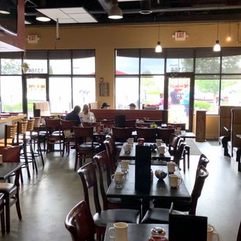 The Breakfast SPOT - Dining Area - Breakfast & Brunch Near Me - Leawood, Kansas