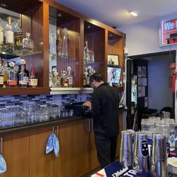 Back Alley Café - Full bar