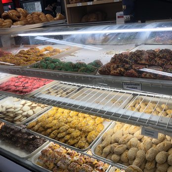 Bova's Bakery - Bakeries Near Me - Boston, Massachusetts