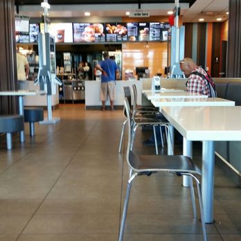 McDonald's - No line and yet a 30 minute delay for food. - Coffee & Tea Near Me - Phoenix, Arizona McDonald's - No line and yet a 30 minute delay for food. - Coffee & Tea Near Me - Phoenix, Arizona