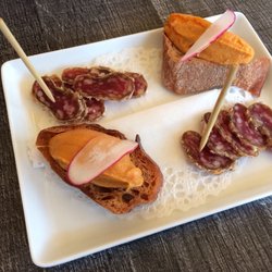 Le Trait d'Union - Amuses bouche servis avec l'apéritif
