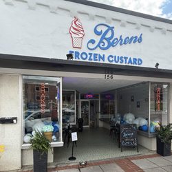 Berens Frozen Custard - Outside