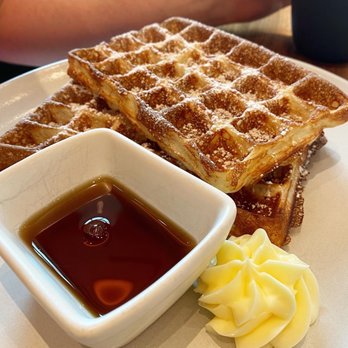 Le Bon Nosh - Waffles - Cafes Near Me - Atlanta, Georgia Le Bon Nosh - Waffles - Cafes Near Me - Atlanta, Georgia