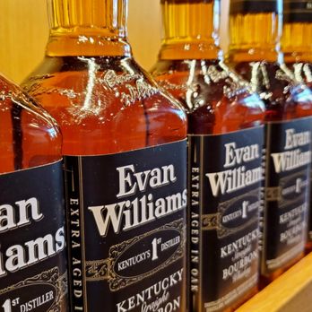 Evan Williams Bourbon Experience - You won't leave thirsty (or, if you do, that's your own fault.) - Tours Near Me - Louisville, Kentucky