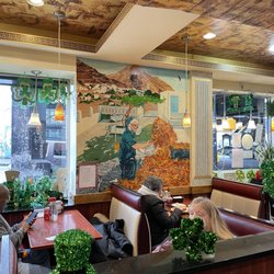 Gold Mine Cafe - Dining area