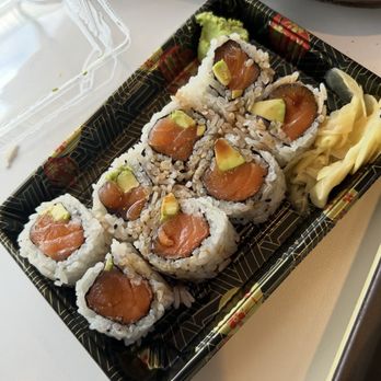 Bubbly Hall - Tuna (we thought) - Food Court Near Me - New Albany, Ohio