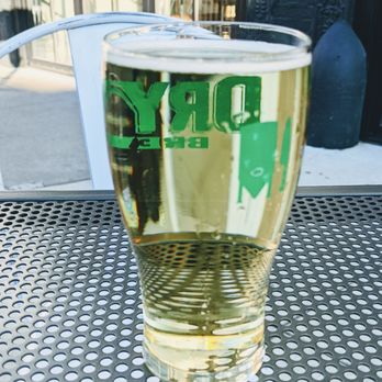 DryHop Brewers - Uncle John's Deep Roots Cider - Breweries Near Me - Chicago, Illinois