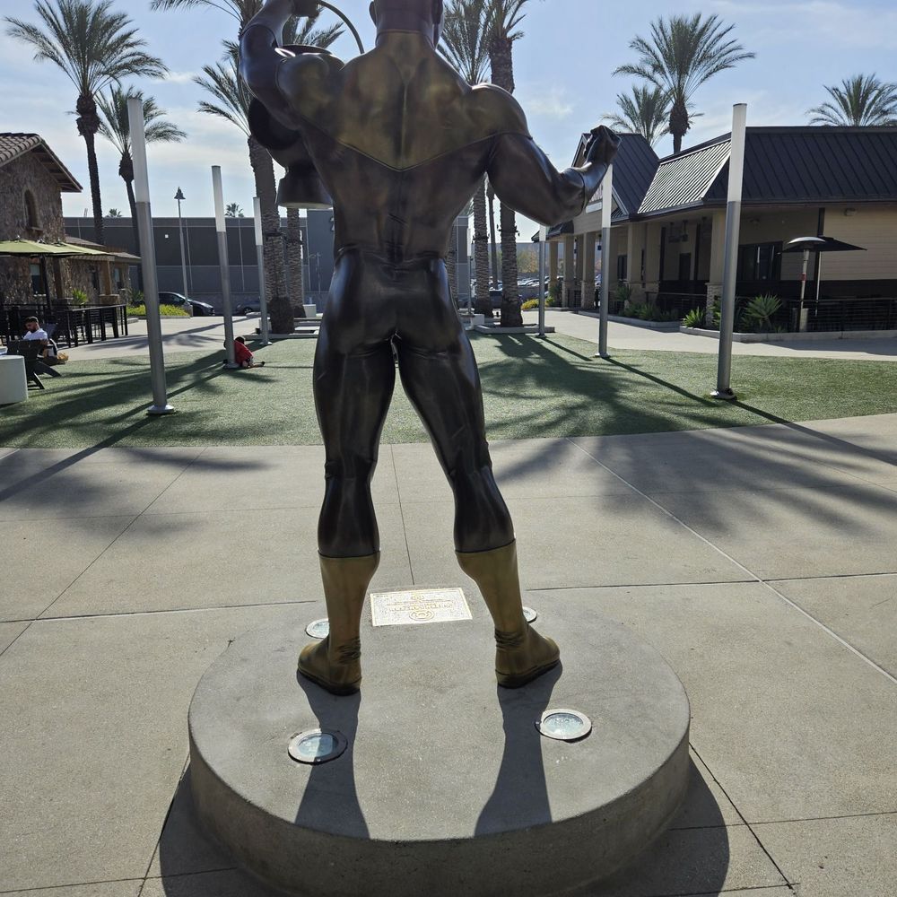 Green Lantern Statue - The back of the statue - Local Flavor Near Me - Burbank, California Green Lantern Statue - The back of the statue - Local Flavor Near Me - Burbank, California