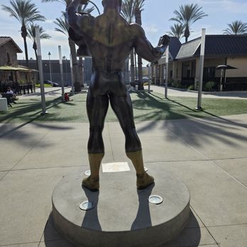 Green Lantern Statue - The back of the statue - Local Flavor Near Me - Burbank, California Green Lantern Statue - The back of the statue - Local Flavor Near Me - Burbank, California