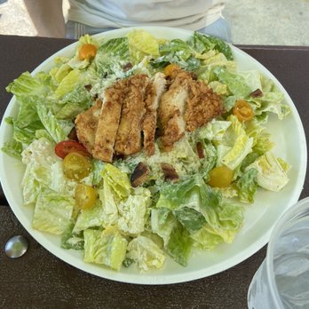 Barrel & Bushel - Salad - Bars Near Me - Tysons Corner, Virginia