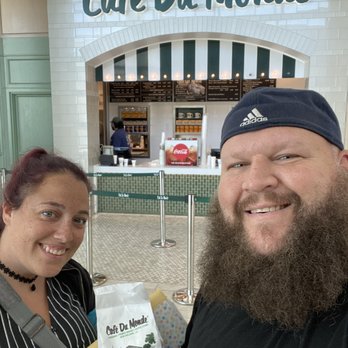 Cafe Du Monde - yesssss - Coffee & Tea Near Me - Kenner, Louisiana Cafe Du Monde - yesssss - Coffee & Tea Near Me - Kenner, Louisiana