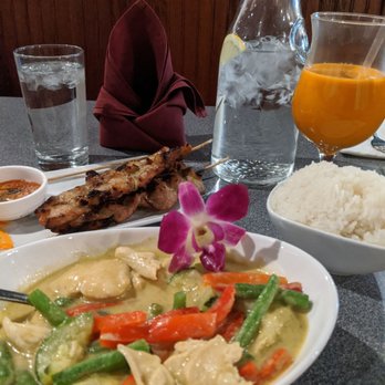 Vatsana Thai & Sushi - Green Curry, Thai Tea, lemongrass pork - Thai Near Me - Cranston, Rhode Island Vatsana Thai & Sushi - Green Curry, Thai Tea, lemongrass pork - Thai Near Me - Cranston, Rhode Island