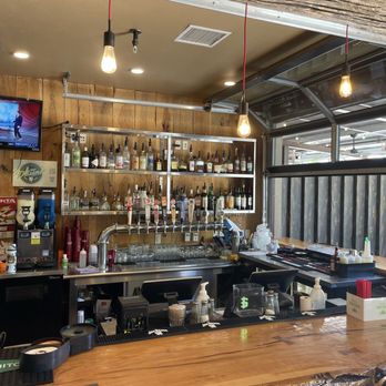 Moab Spitfire Smokehouse - Bar - Barbeque Near Me - Moab, Utah