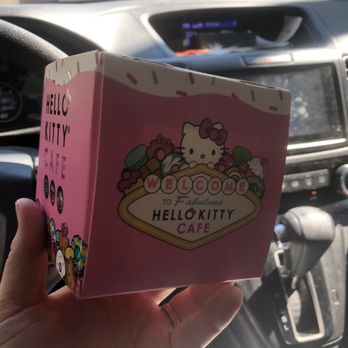Hello Kitty Cafe - Cupcake box - Desserts Near Me - Las Vegas, Nevada