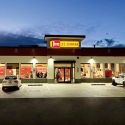 Les Schwab Tire Center